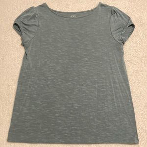 Ann Taylor Loft green/blue/gray shirt with slightly puffy short sleeves Size XL